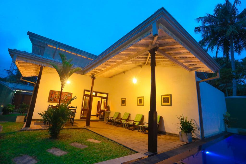 Villa Silver Ferns Hikkaduwa