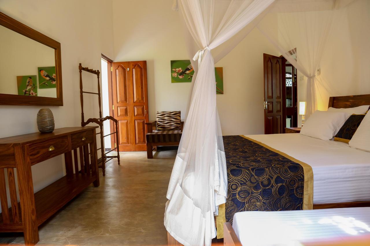 Silver Ferns Villa Hikkaduwa